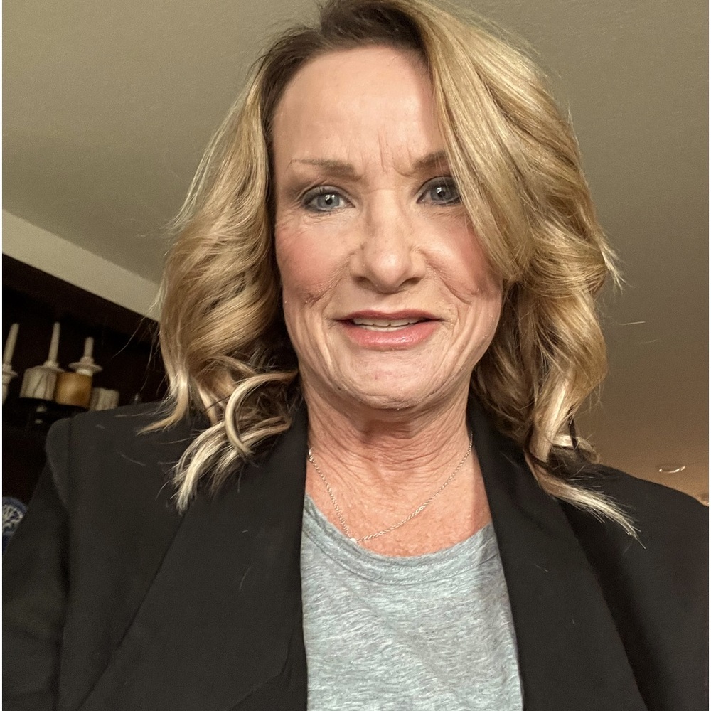 Meet your Posher, Linda